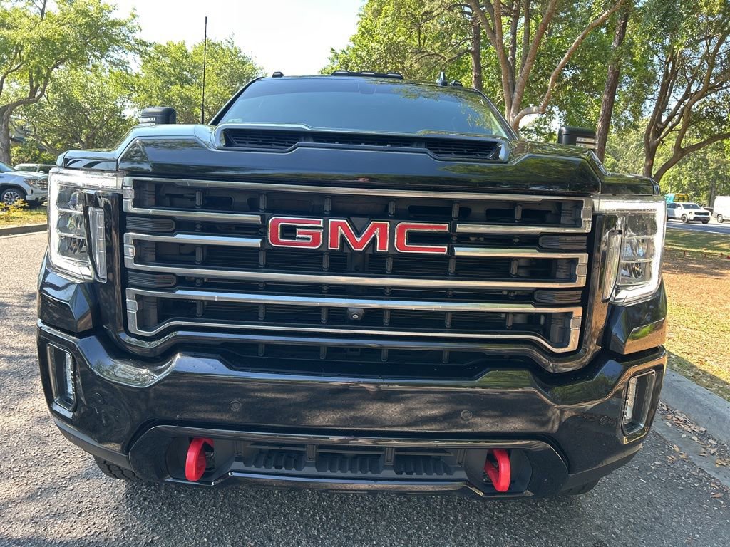 Used 2022 GMC Sierra 2500 AT4 w/ AT4 Preferred Package image 3