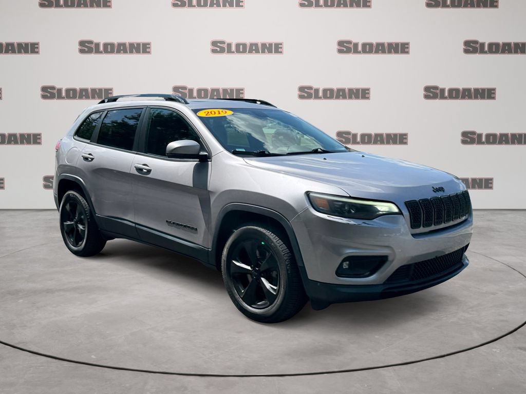 Used 2019 Jeep Cherokee Latitude Plus AWD/4WD image 7