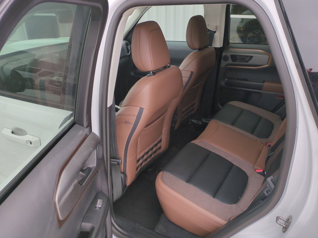 Used 2025 Ford Bronco Sport Outer Banks w/ Outer Banks Tech Package+ image 9