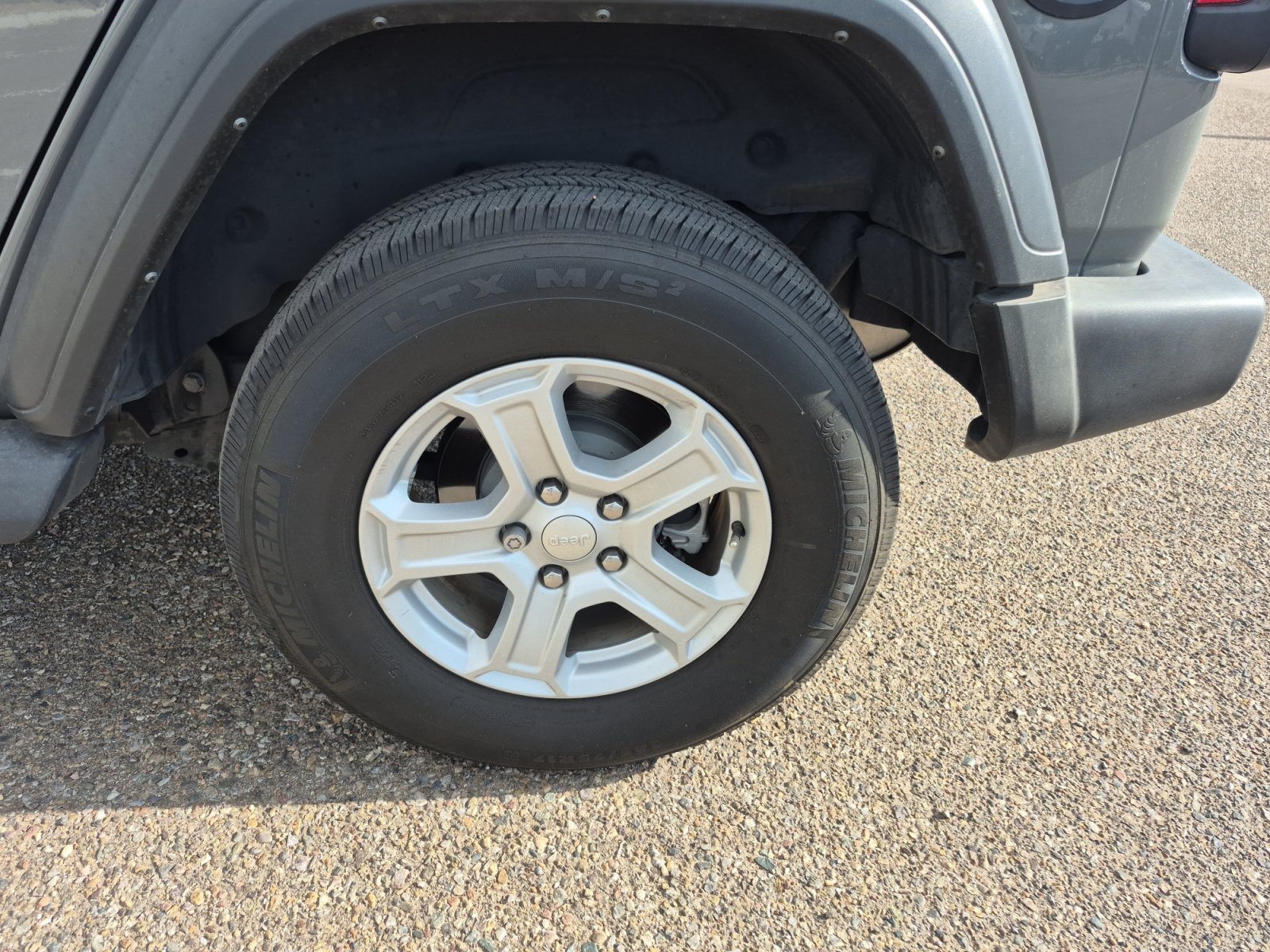 Used 2021 Jeep Wrangler Unlimited Sport AWD/4WD image 24
