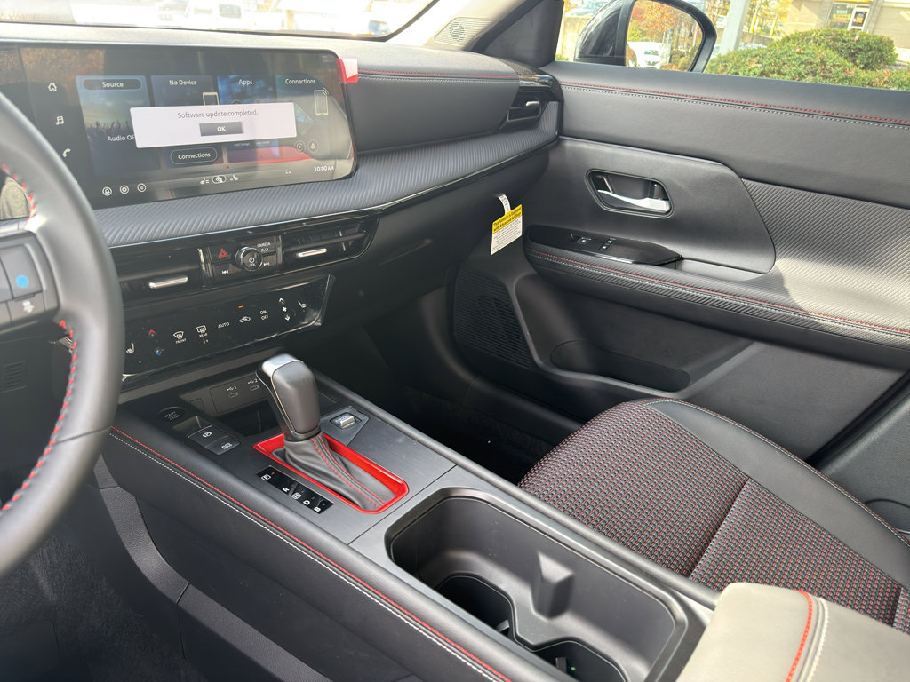 New 2026 Nissan Kicks SR w/ Cold Weather Package image 23