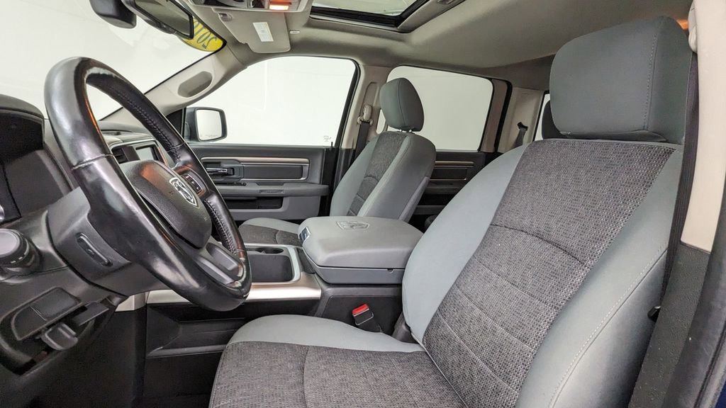 Used 2019 RAM 1500 Classic Warlock image 2