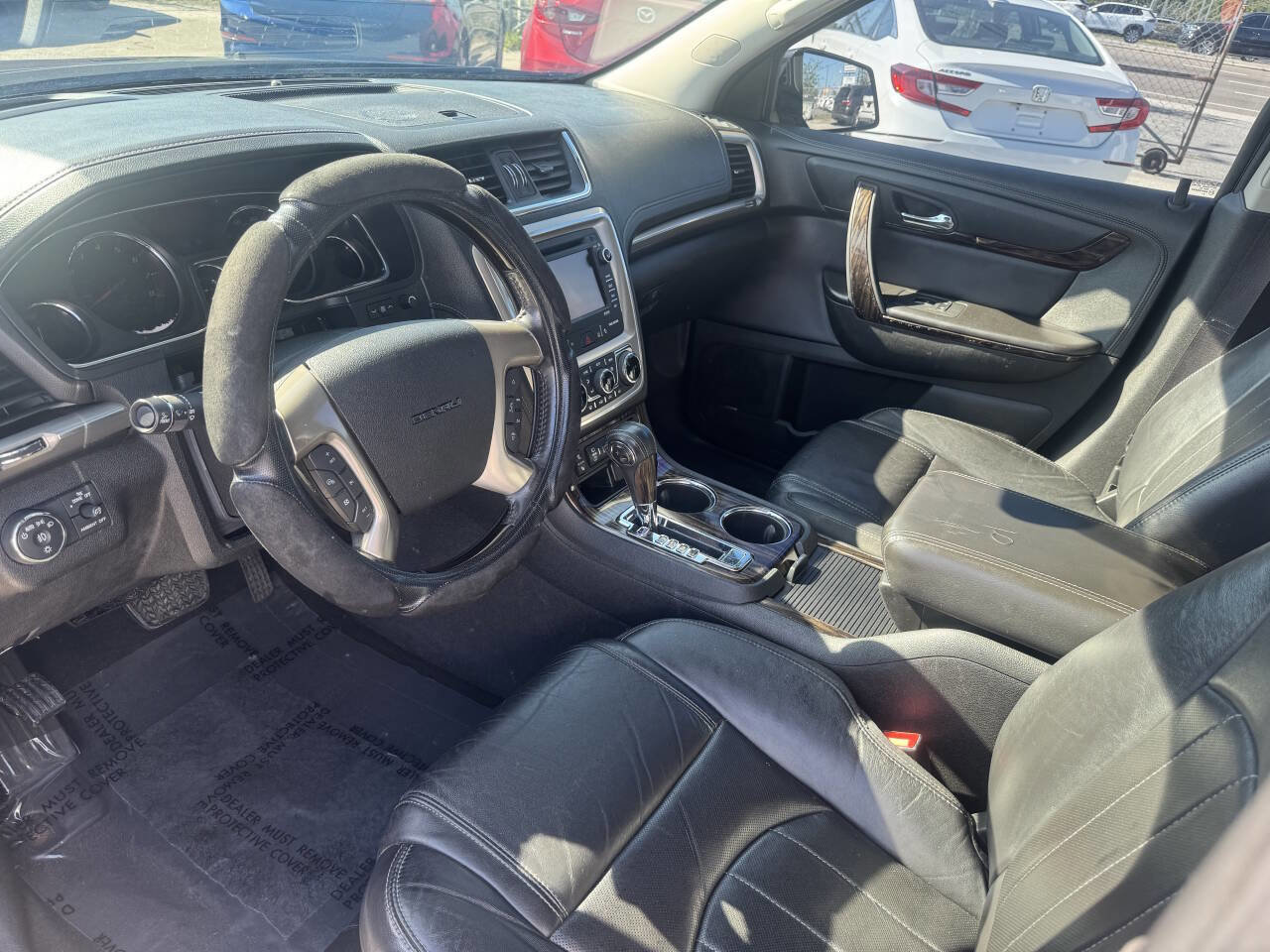 Used 2015 GMC Acadia Denali image 17