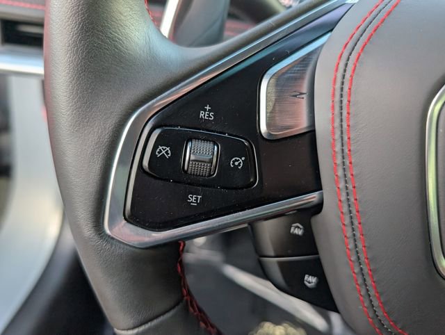 Used 2021 Chevrolet Corvette Stingray Premium Conv w/ Z51 Performance Package image 31