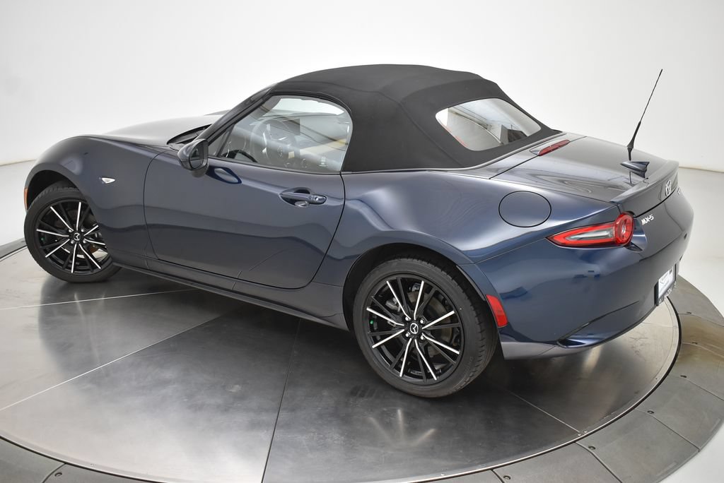 Used 2025 MAZDA MX-5 Miata Grand Touring RWD image 8