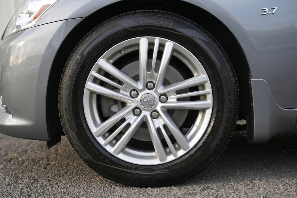 Used 2015 INFINITI Q40 AWD w/ Navigation Package image 13