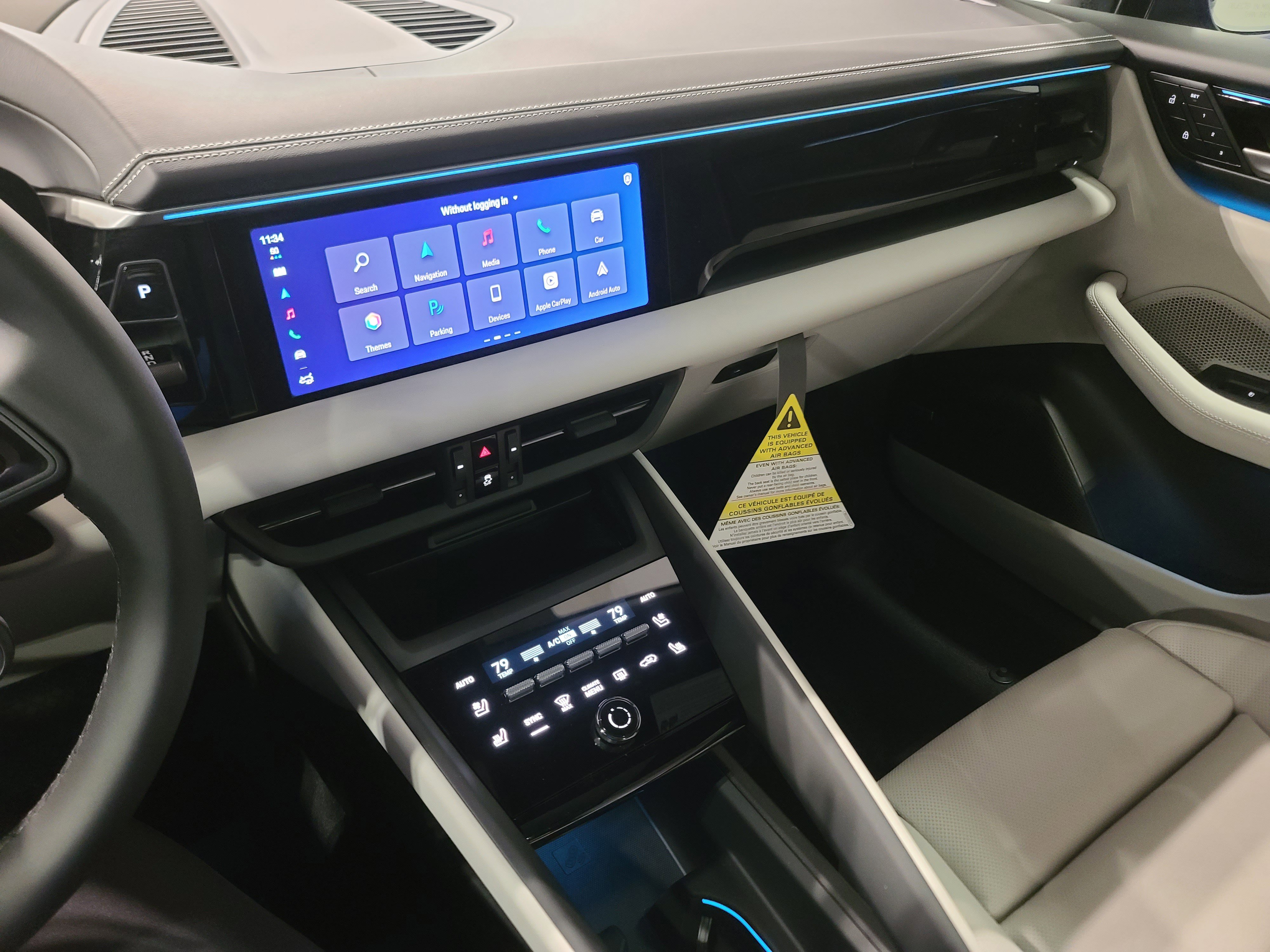 New 2026 Porsche Macan Electric RWD image 20