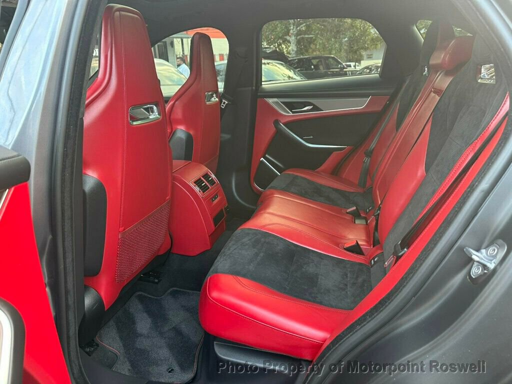 Used 2022 Jaguar F-PACE SVR image 16