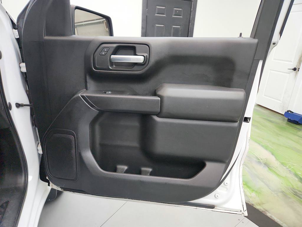 Used 2022 Chevrolet Silverado 1500 Custom RWD image 26