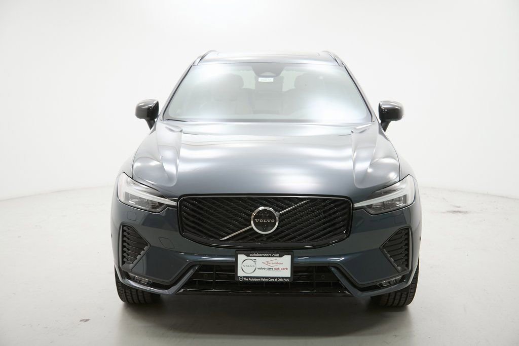 New 2026 Volvo XC60 B5 Plus w/ Protection Package Premier image 5