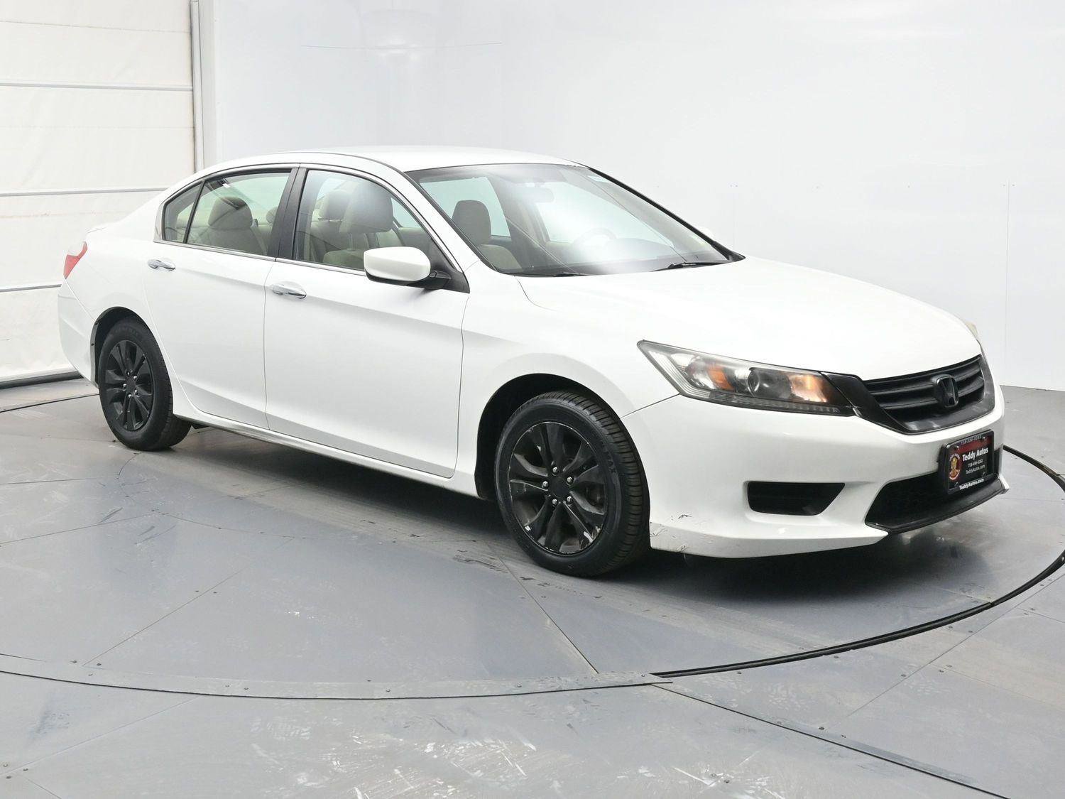 Used 2013 Honda Accord LX image 25