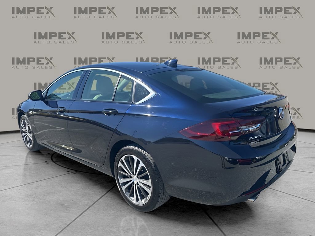 Used 2018 Buick Regal Essence image 3