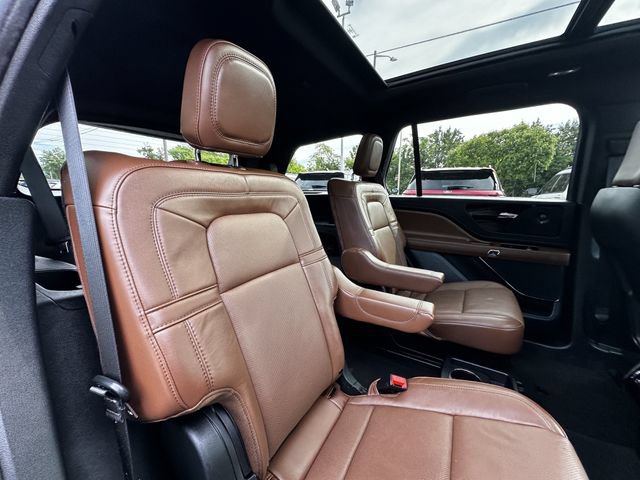 Certified 2024 Lincoln Aviator Reserve w/ Equipment Group 201A AWD/4WD image 38