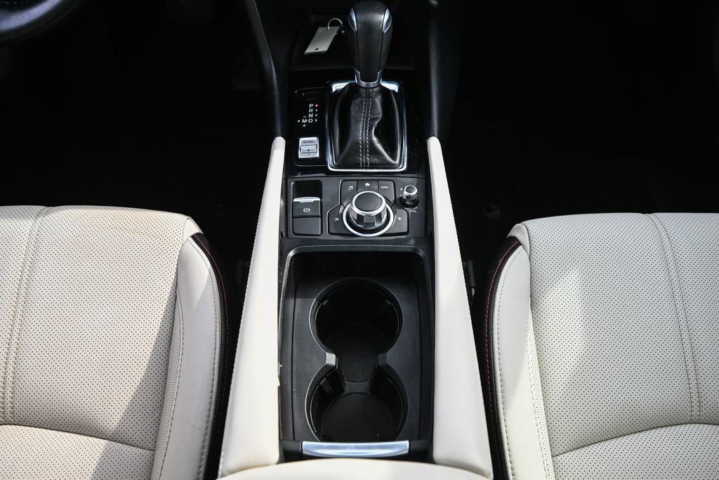 Used 2018 MAZDA MAZDA3 Grand Touring w/ Premium Equipment Package image 32