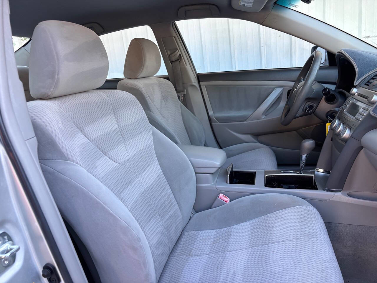 Used 2011 Toyota Camry LE w/ LE Extra-Value Pkg image 12