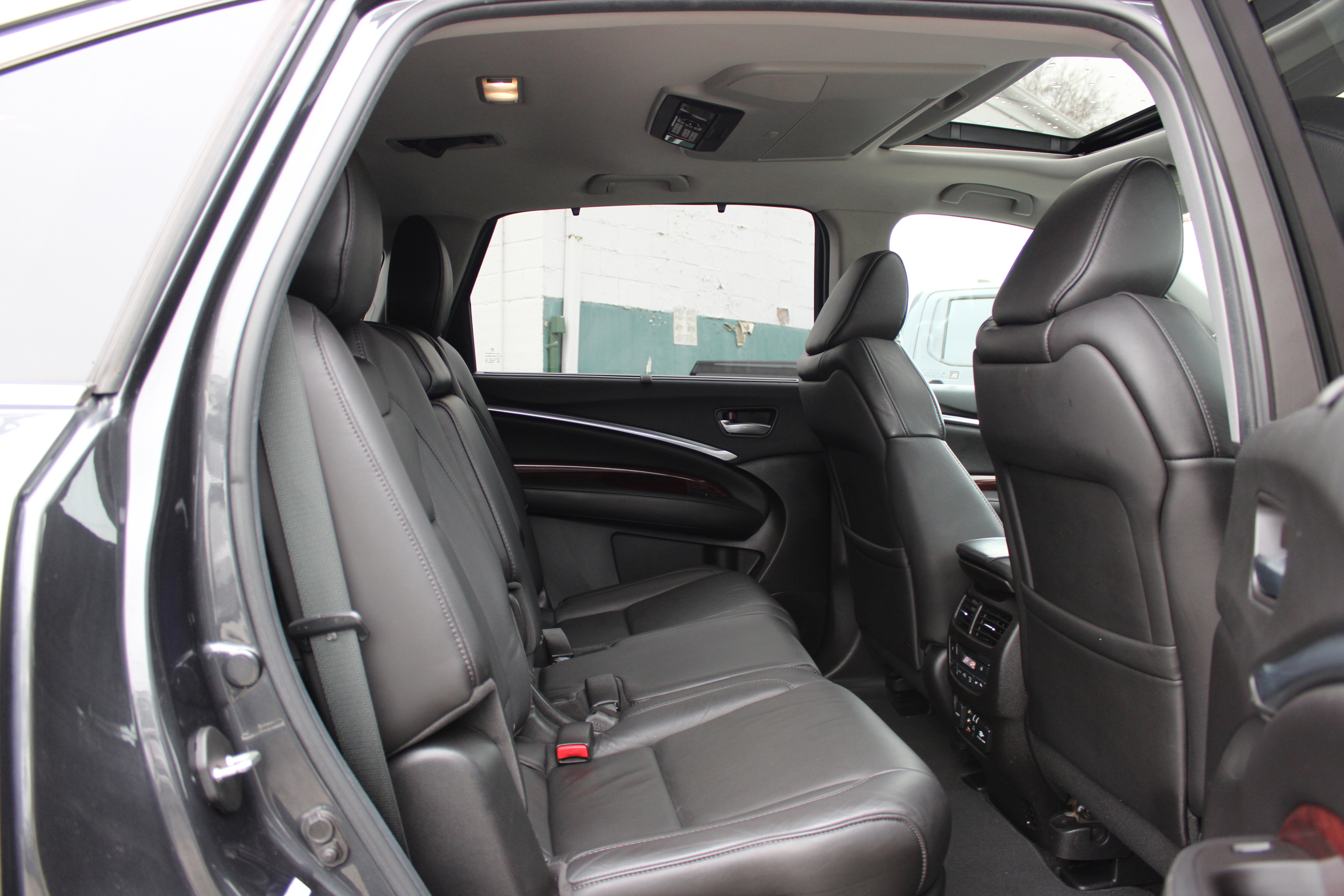 Used 2014 Acura MDX SH-AWD w/ Advance Package image 17