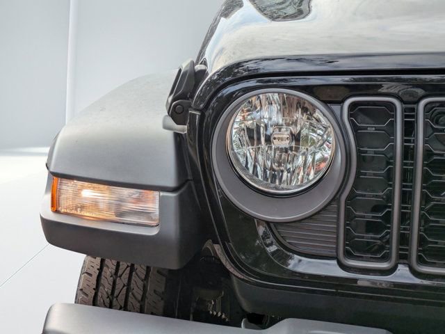 New 2026 Jeep Gladiator Sport image 8