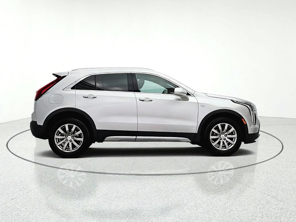 Used 2020 Cadillac XT4 Premium Luxury w/ Driver Awareness Package AWD/4WD image 7