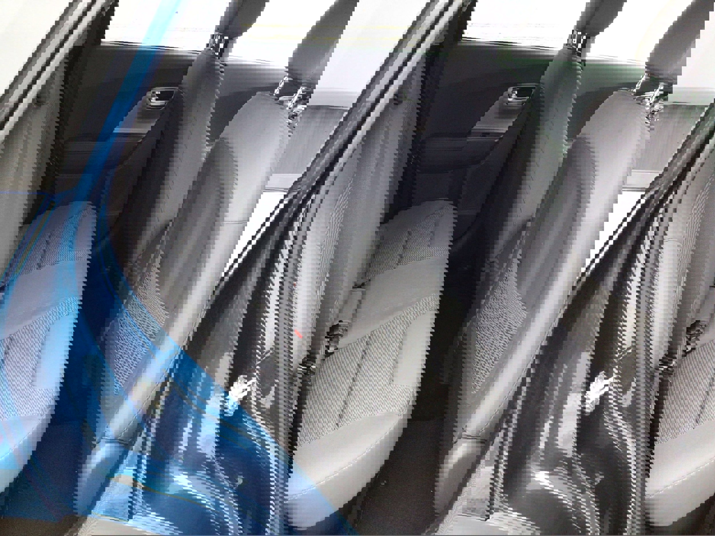 Used 2020 Kia Niro LX image 24