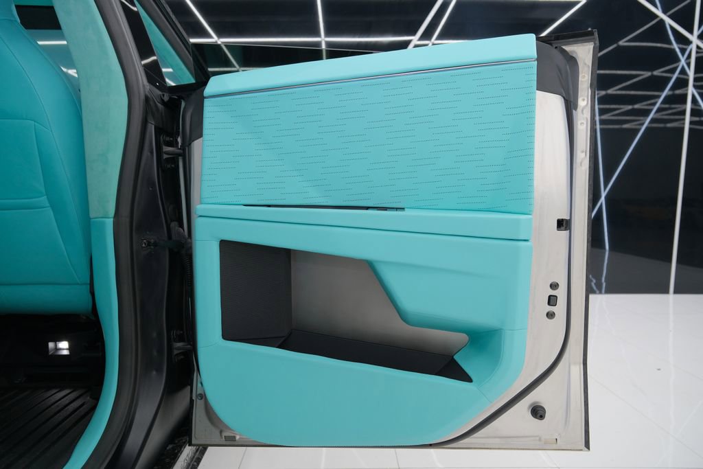 Used 2025 Tesla Cybertruck AWD Crew Cab image 44