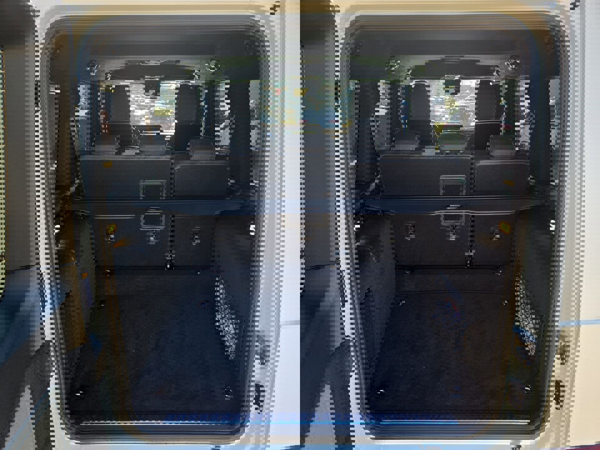 Certified 2025 Mercedes-Benz G 580 w/ EQ Technology image 12