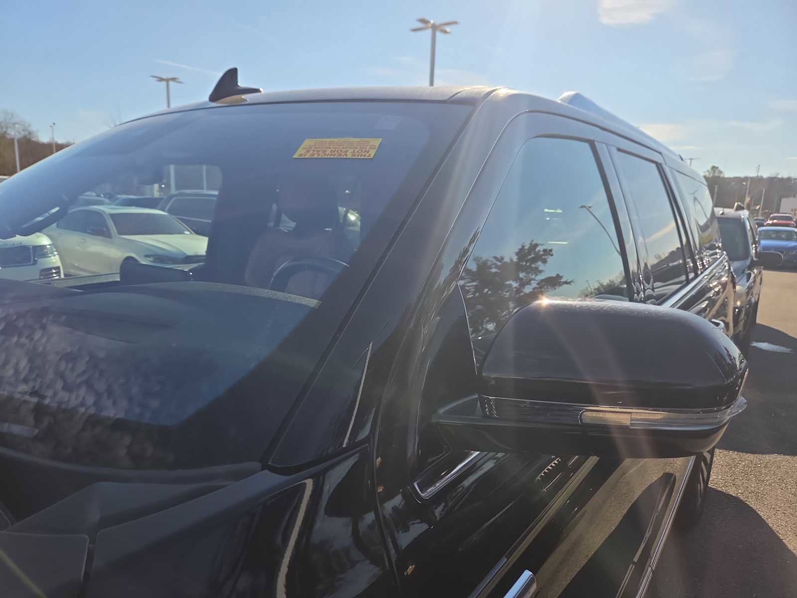 Used 2019 Lincoln Navigator L Reserve image 11