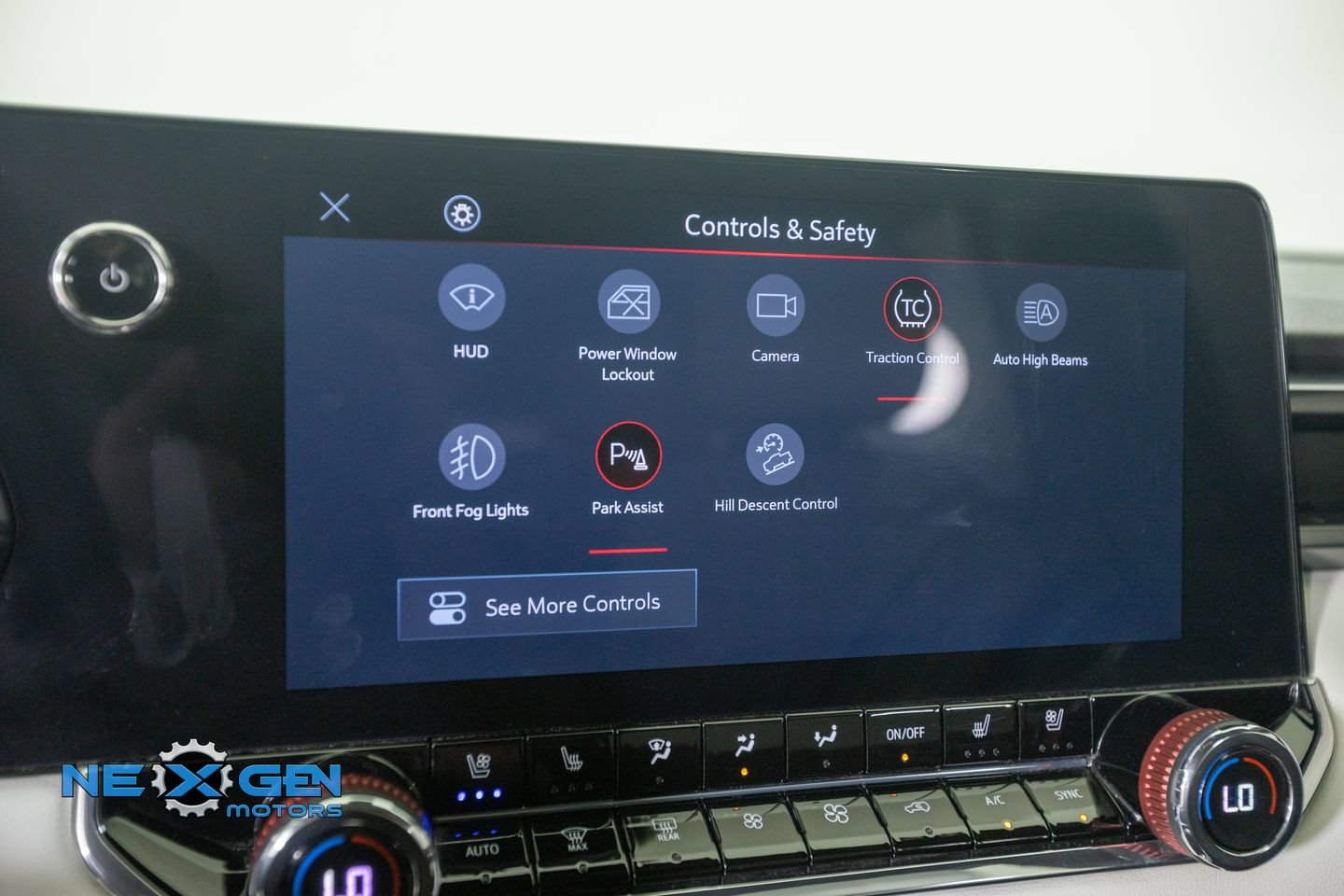 Used 2023 GMC Canyon AT4X AWD/4WD image 22