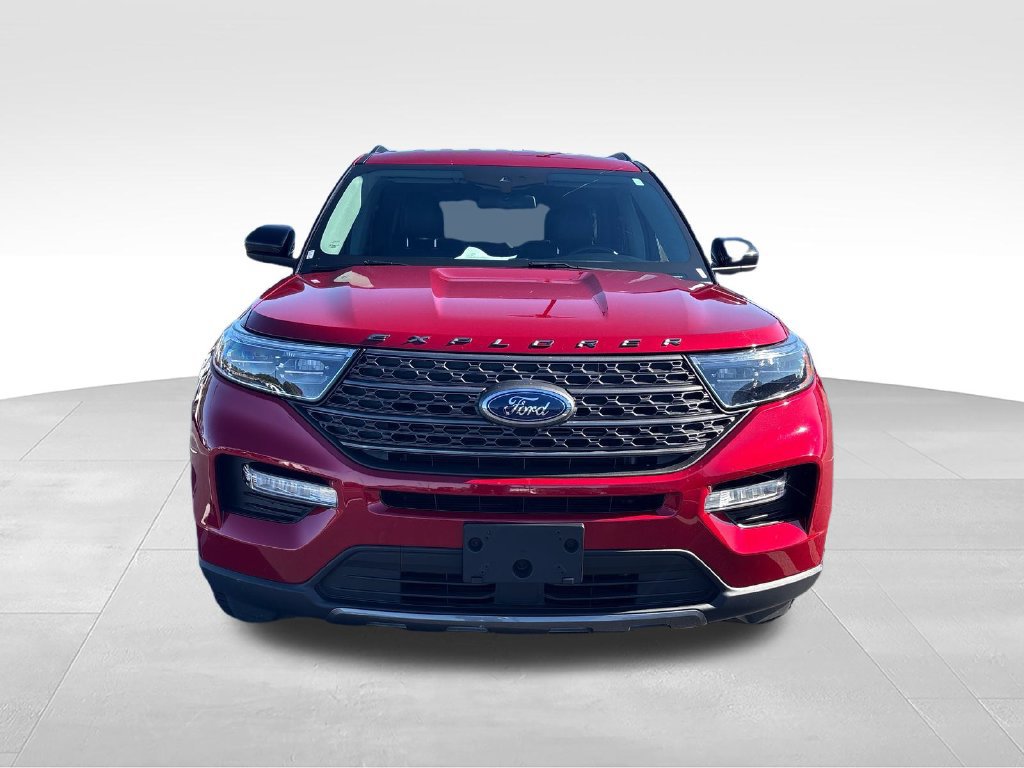 Used 2022 Ford Explorer XLT w/ Equipment Group 202A RWD image 8