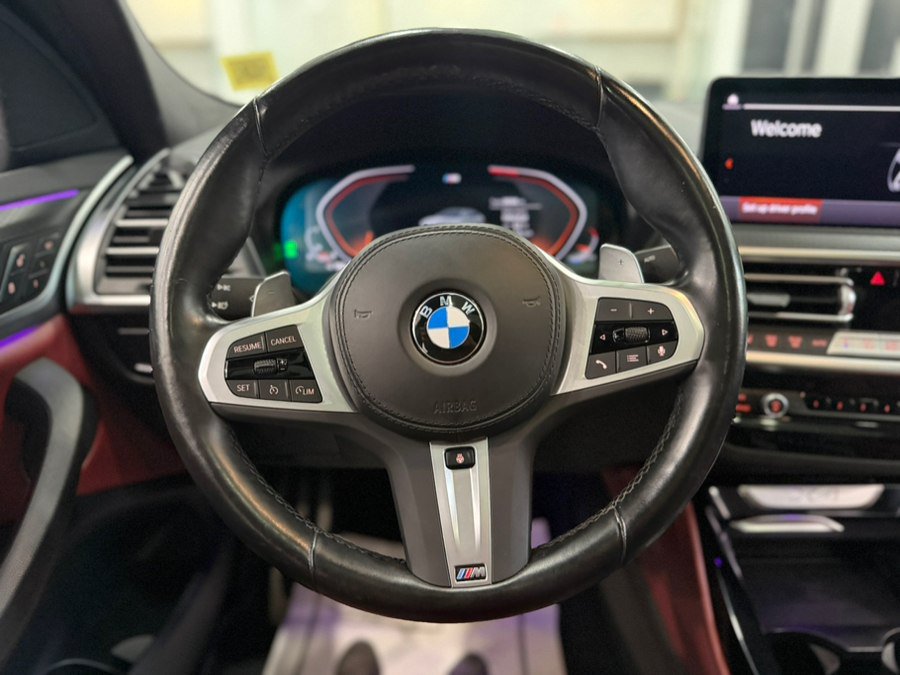 Used 2023 BMW X4 xDrive30i w/ M Sport Package AWD/4WD image 27