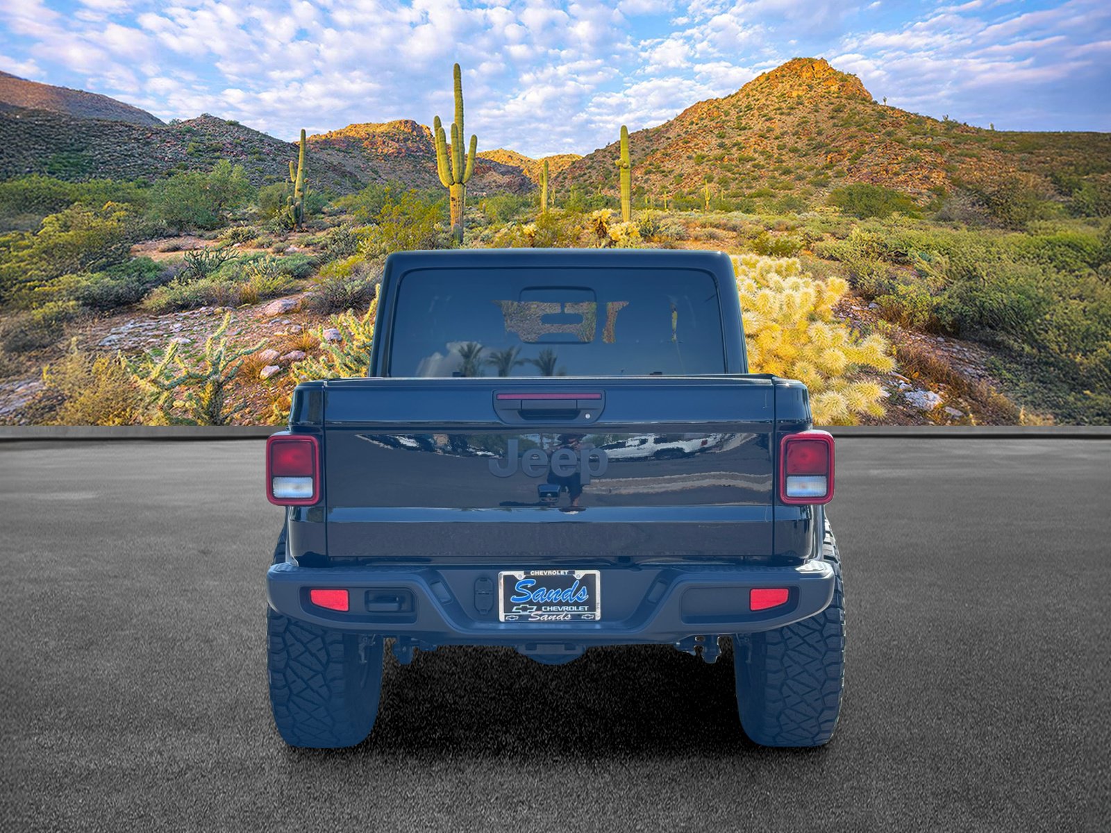 Used 2025 Jeep Gladiator Sport AWD/4WD image 5