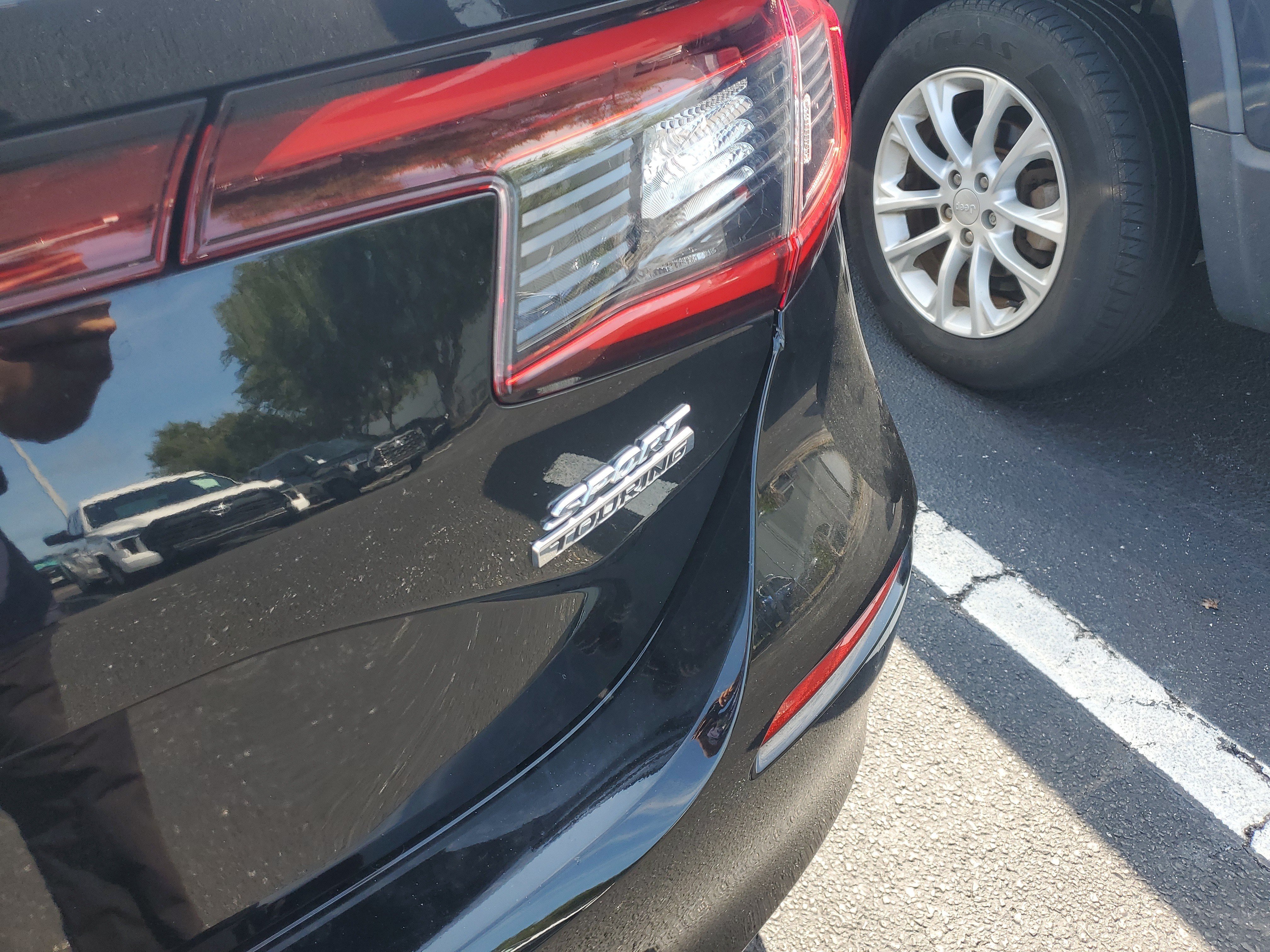 Used 2022 Honda Civic Sport Touring image 7