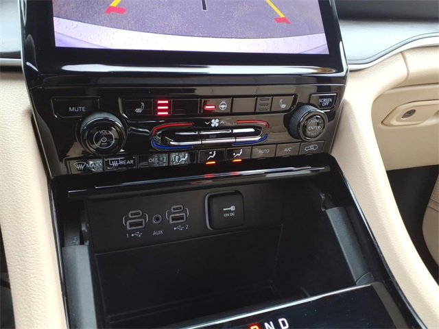 Used 2023 Jeep Grand Cherokee L Limited w/ Trailer Tow Group (B) image 22