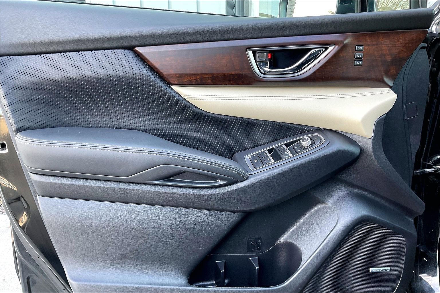 Used 2021 Subaru Ascent Touring image 15