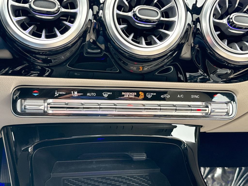 Used 2023 Mercedes-Benz CLA 250 4MATIC w/ Premium Package image 17