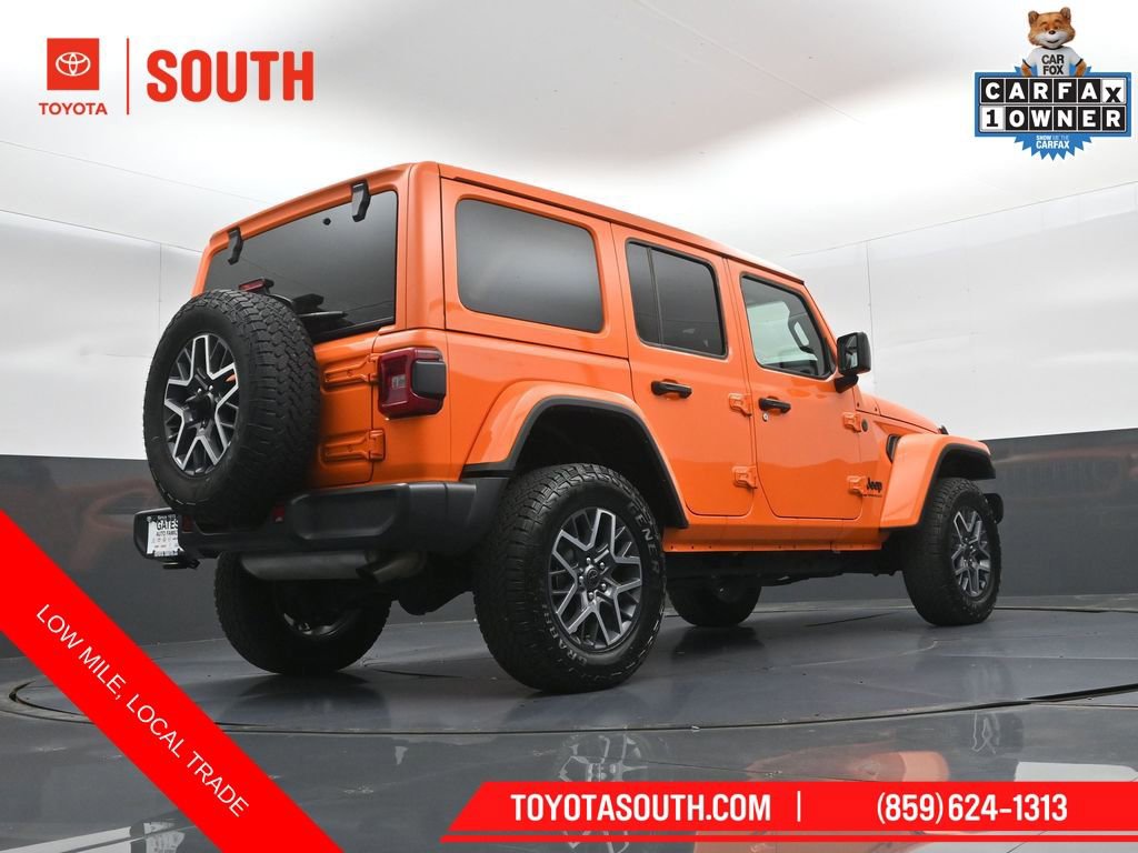 Used 2025 Jeep Wrangler Sahara w/ Technology Group AWD/4WD image 41