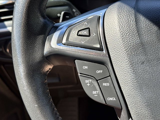 Used 2017 Ford Edge SEL w/ Equipment Group 201A AWD/4WD image 24