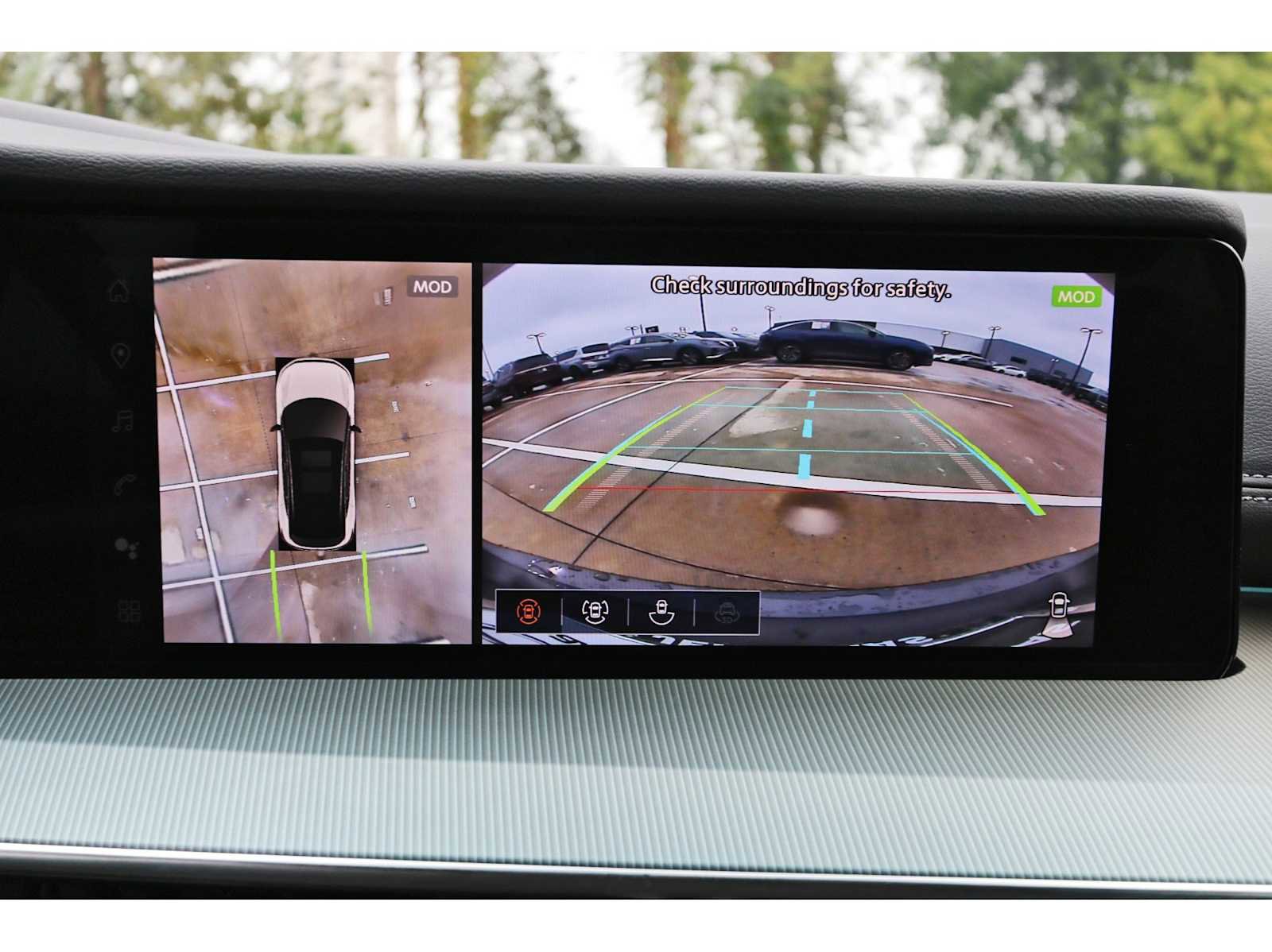 Used 2025 Nissan Murano SL image 23