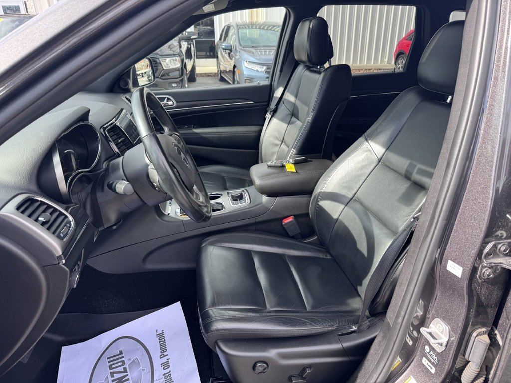 Used 2021 Jeep Grand Cherokee Limited image 18