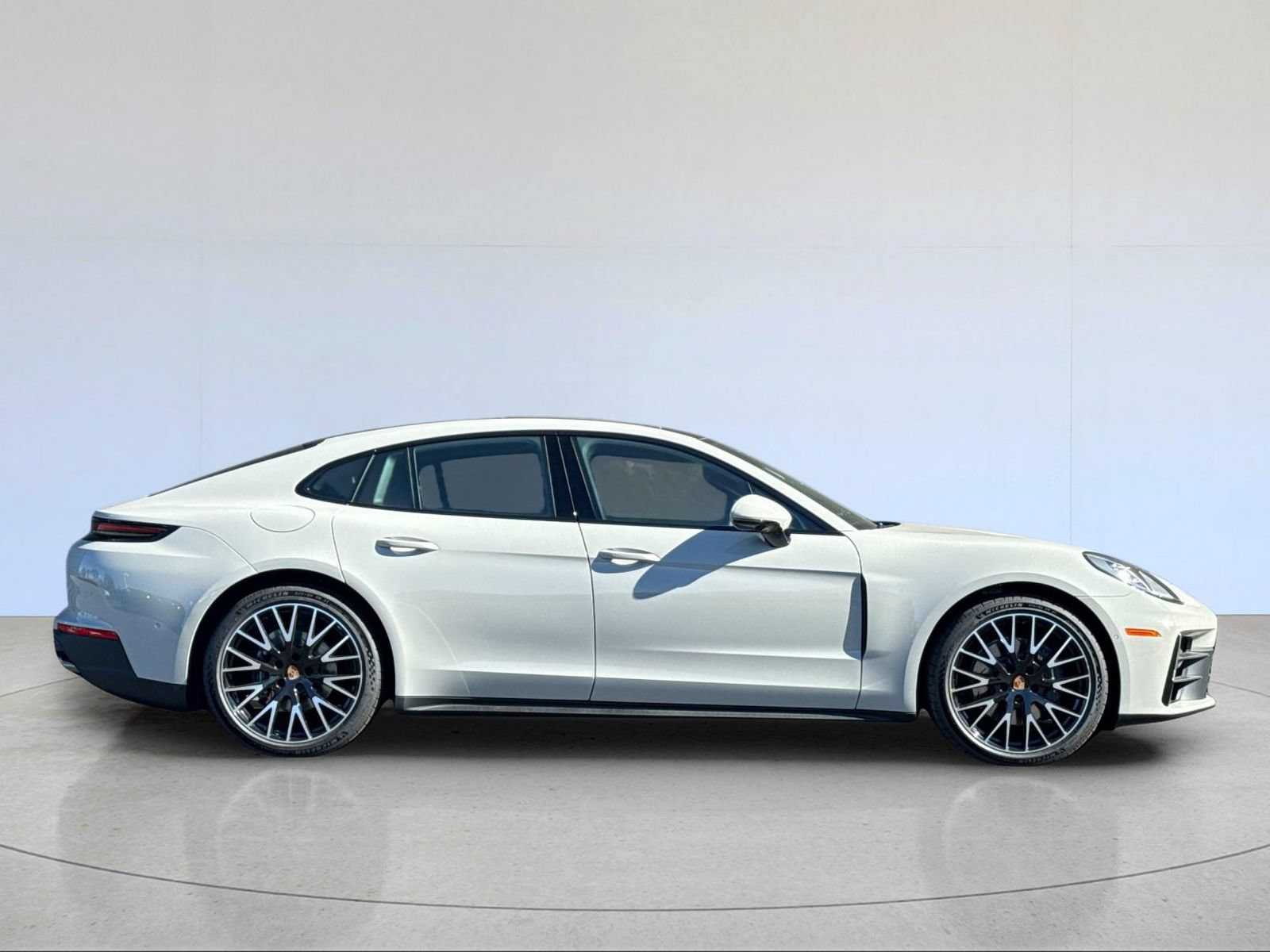 New 2026 Porsche Panamera 4 AWD/4WD image 9