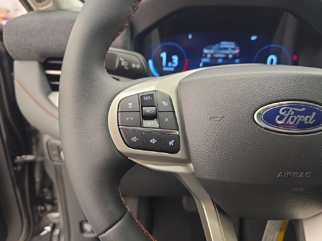New 2026 Ford Explorer Active AWD/4WD image 37