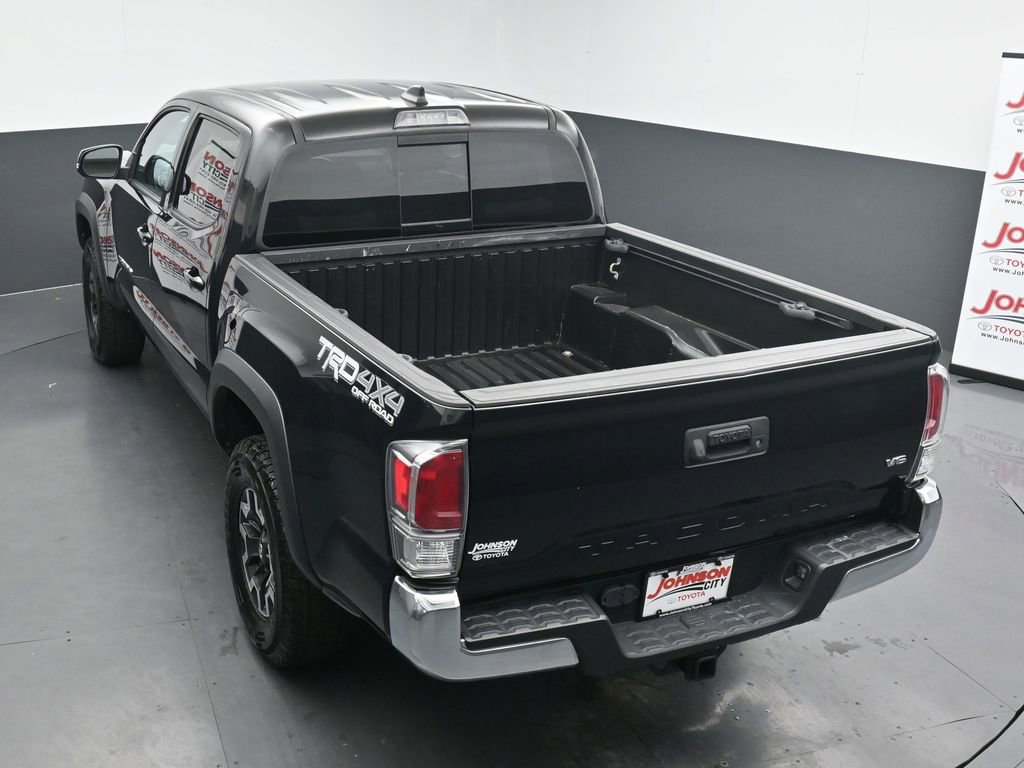 Used 2020 Toyota Tacoma TRD Off-Road AWD/4WD image 28