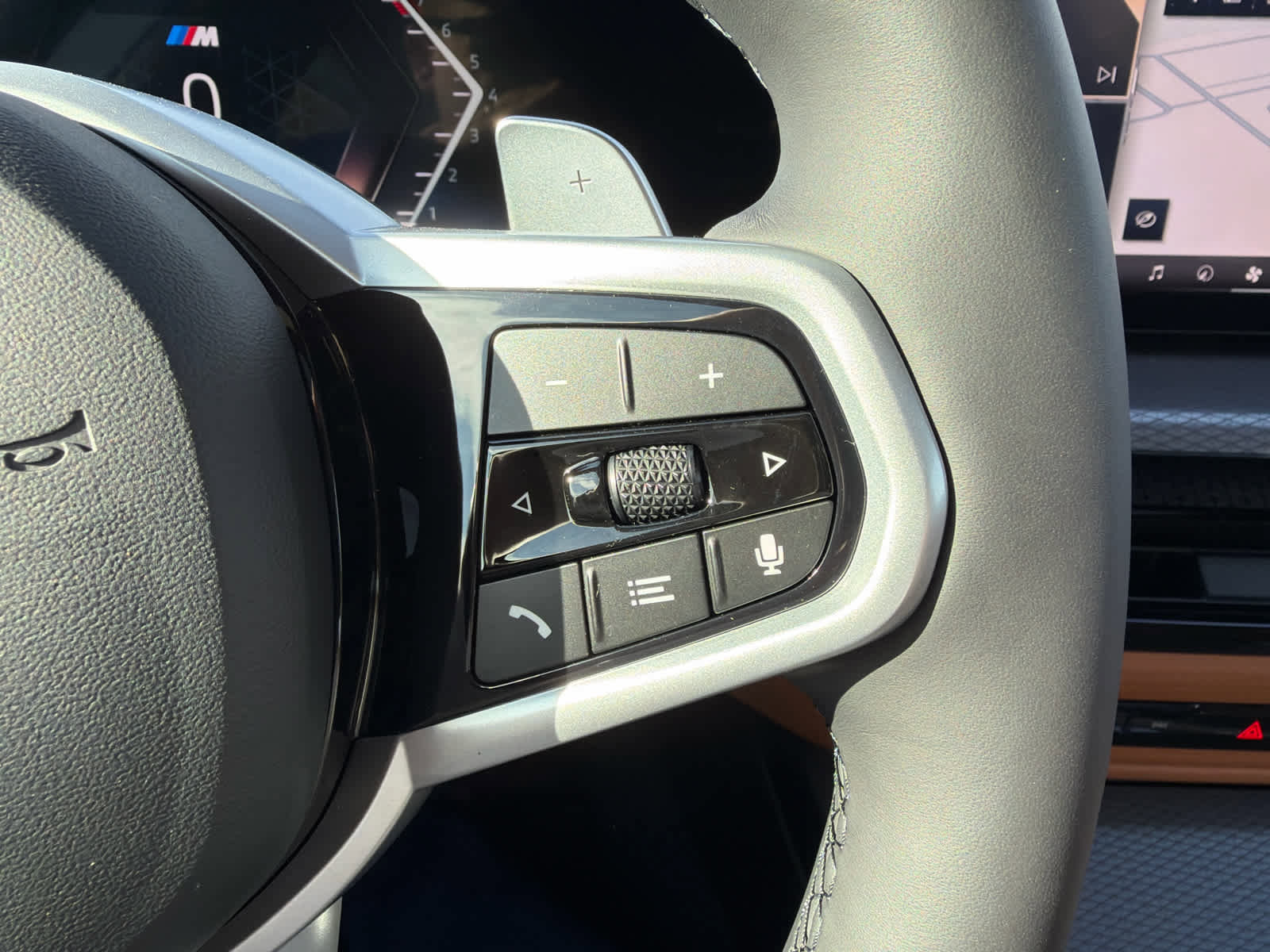 Used 2026 BMW 330i xDrive Sedan w/ M Sport Package image 32