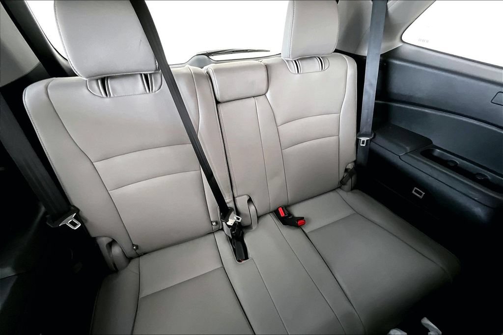Used 2017 Honda Pilot EX-L image 39