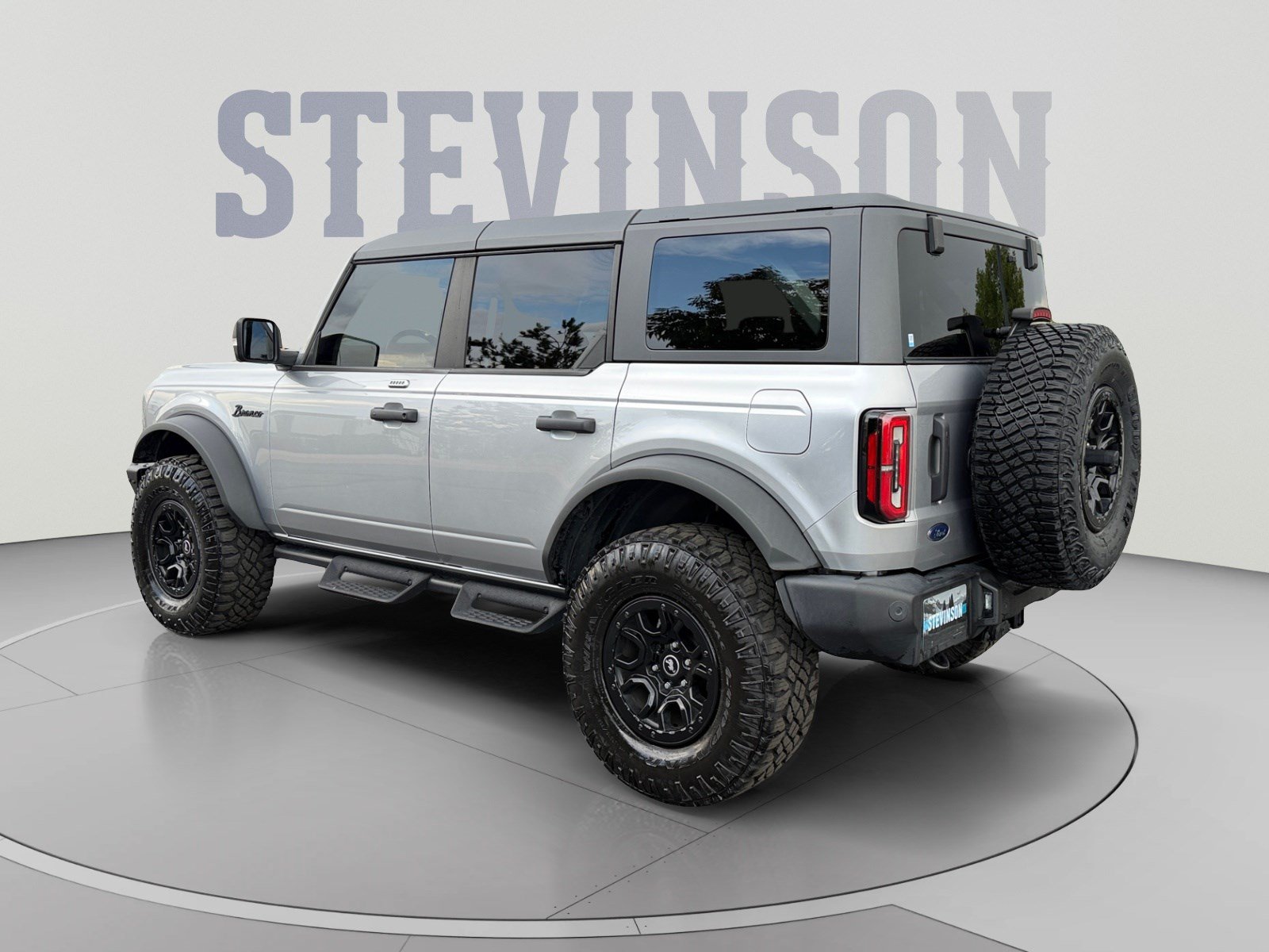 Used 2022 Ford Bronco Wildtrak AWD/4WD image 3
