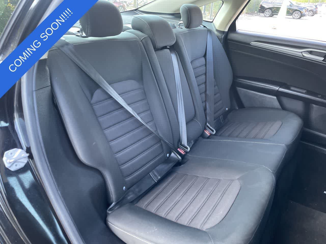 Used 2019 Ford Fusion SE AWD/4WD image 15