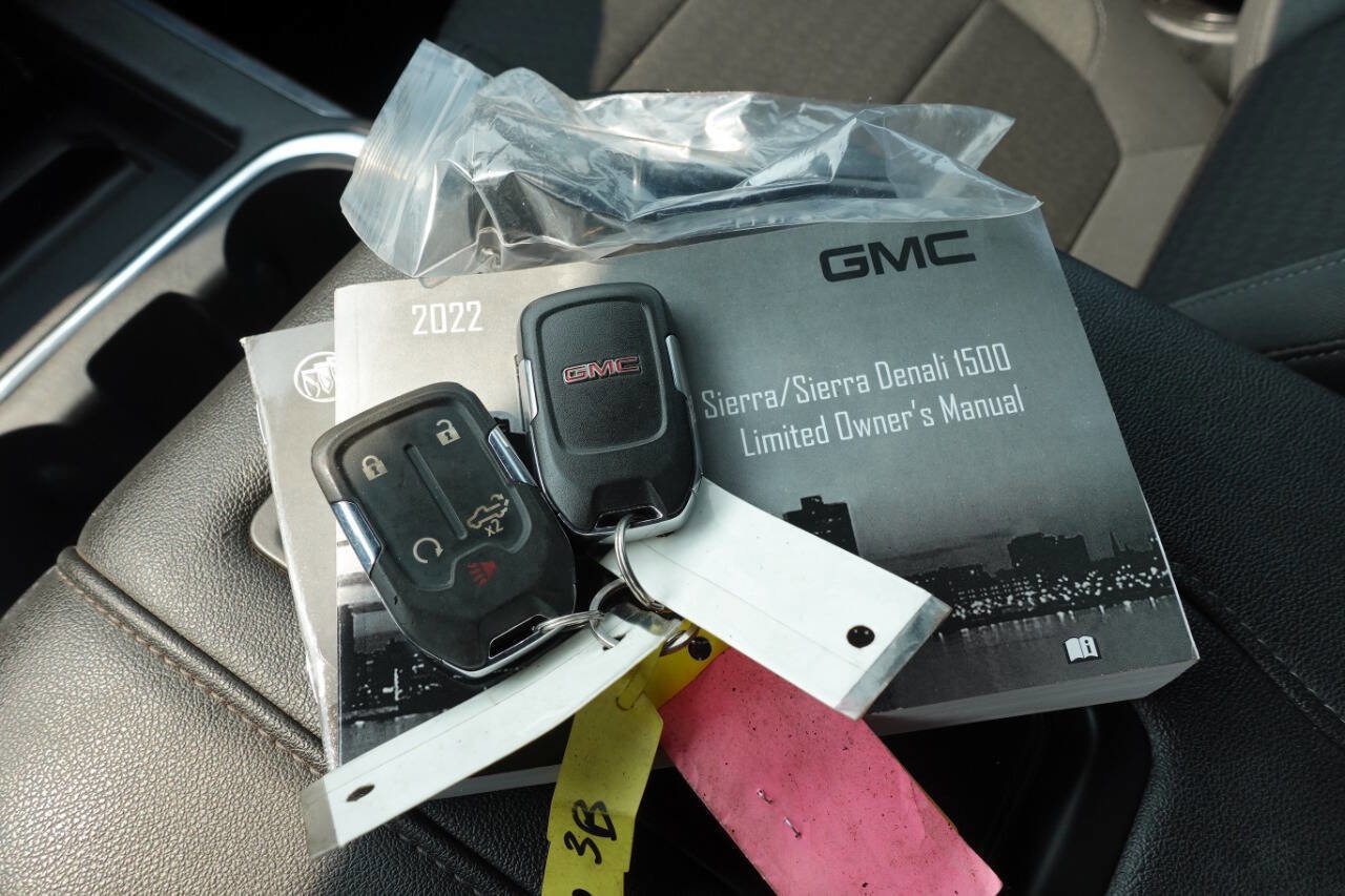 Used 2022 GMC Sierra 1500 Elevation w/ X31 Off-Road Package AWD/4WD image 54