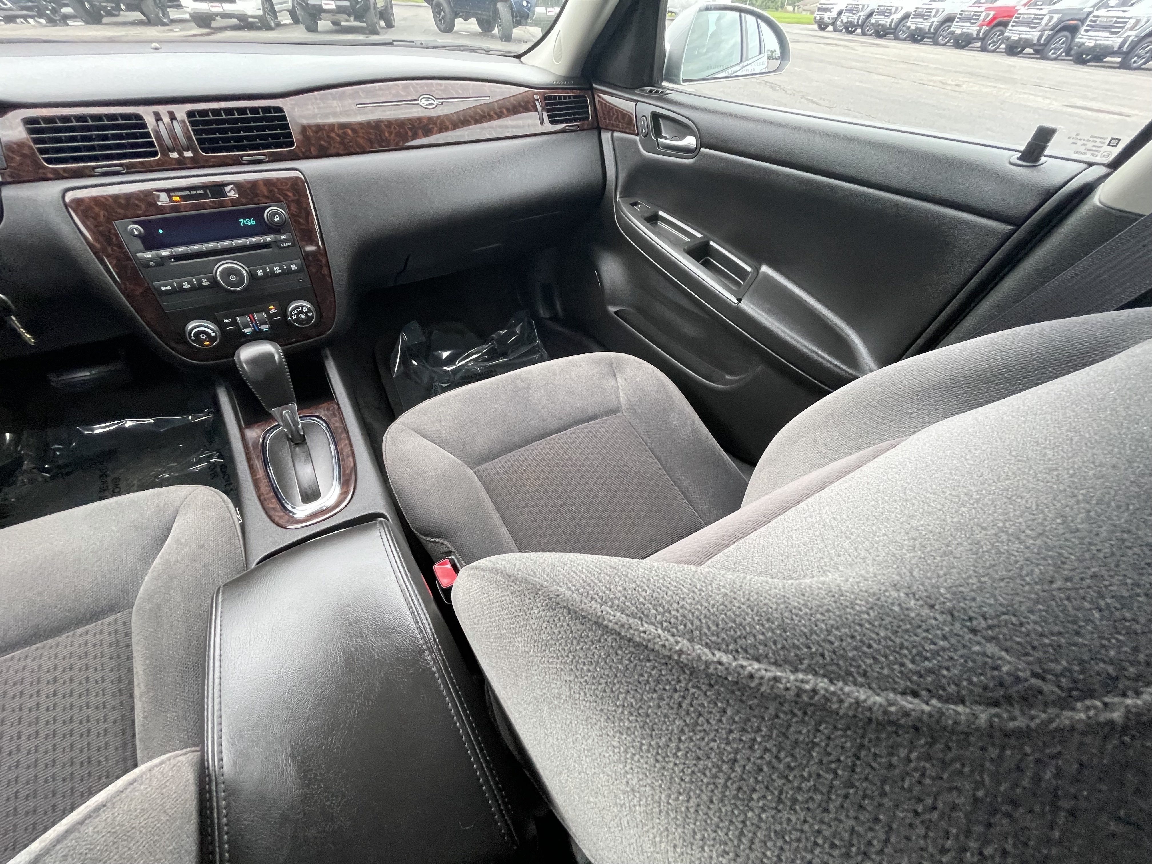 Used 2013 Chevrolet Impala LT FWD image 18