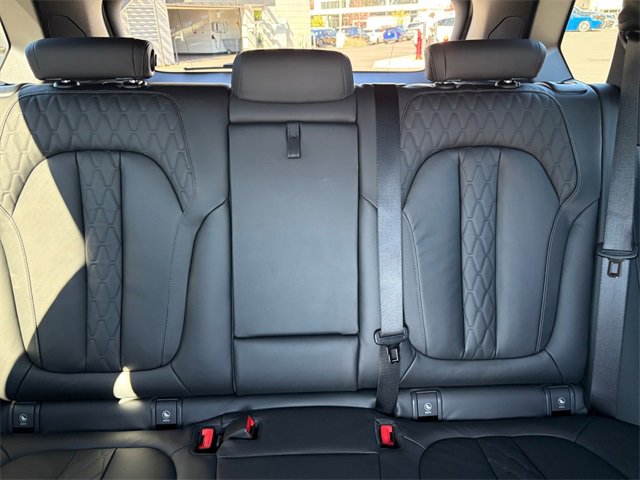 New 2026 BMW X5 xDrive50e w/ M Sport Package image 23
