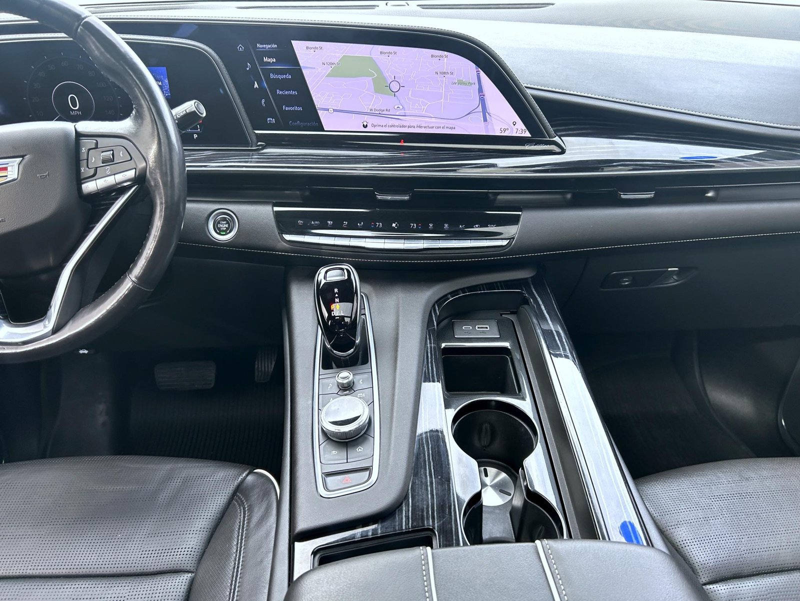 Certified 2022 Cadillac Escalade Sport AWD/4WD image 18