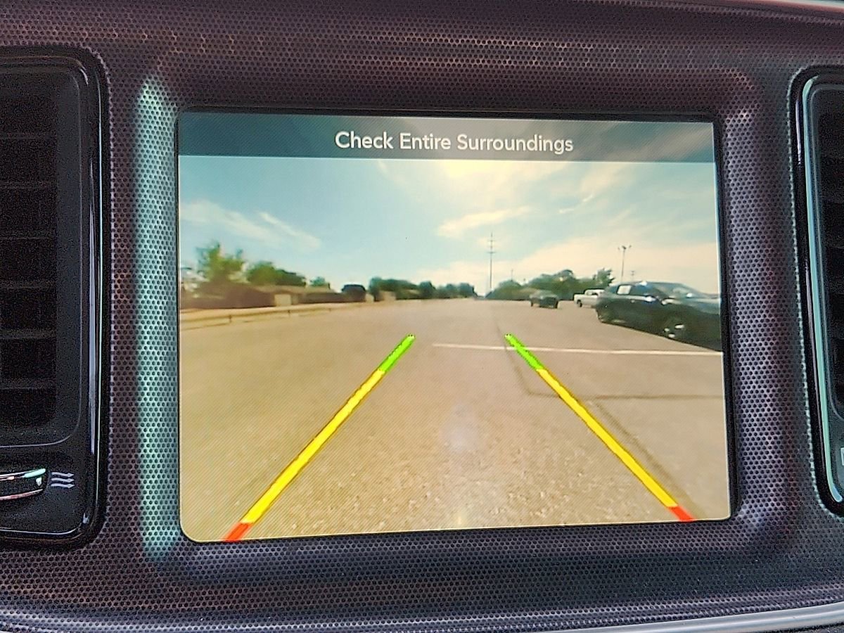 Used 2016 Dodge Challenger SXT Plus RWD image 8